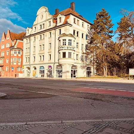 Grosszuegig Und Super Zentral Apartment Regensburg Bagian luar foto