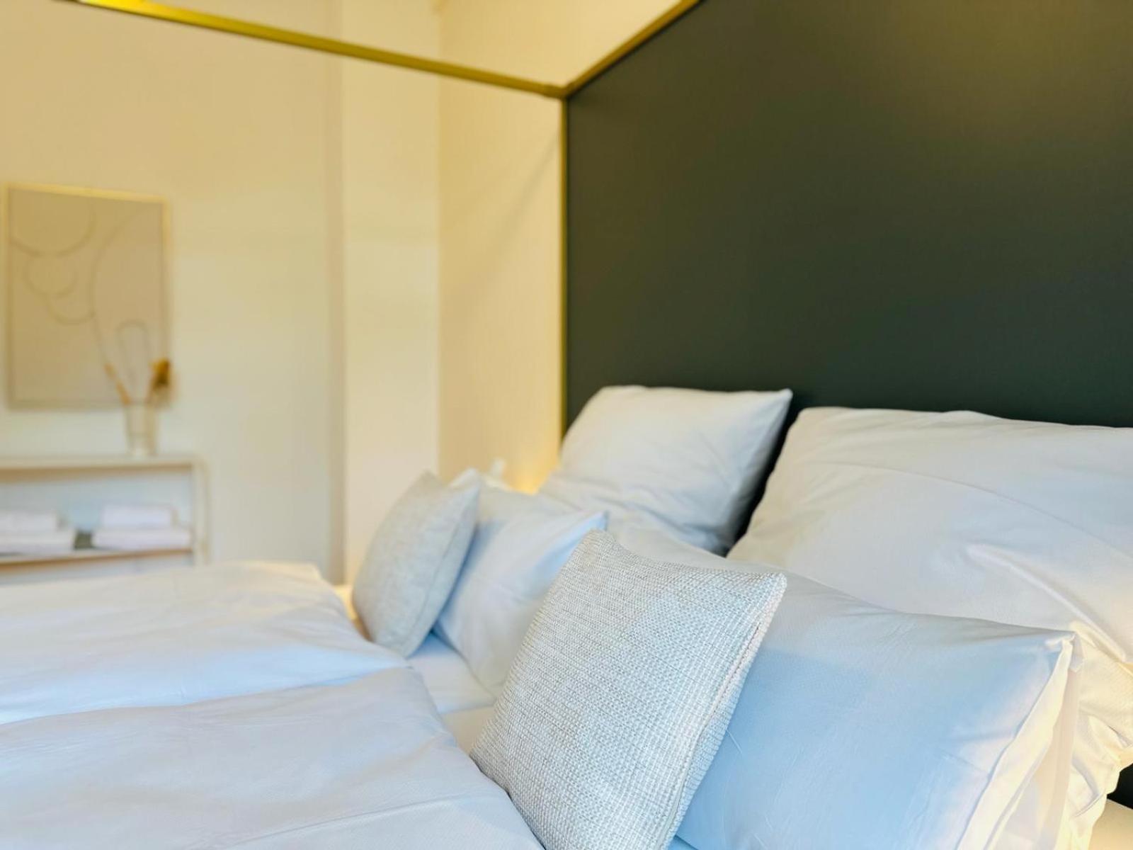 Grosszuegig Und Super Zentral Apartment Regensburg Bagian luar foto